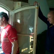 IMG00008-20120303-1607